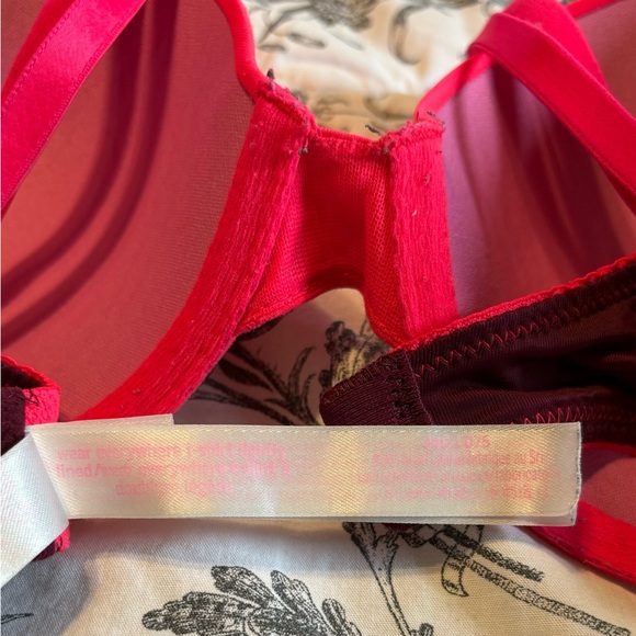 Pink Victorias Secret Lightly Lined Bra 34C - Picture 6 of 6